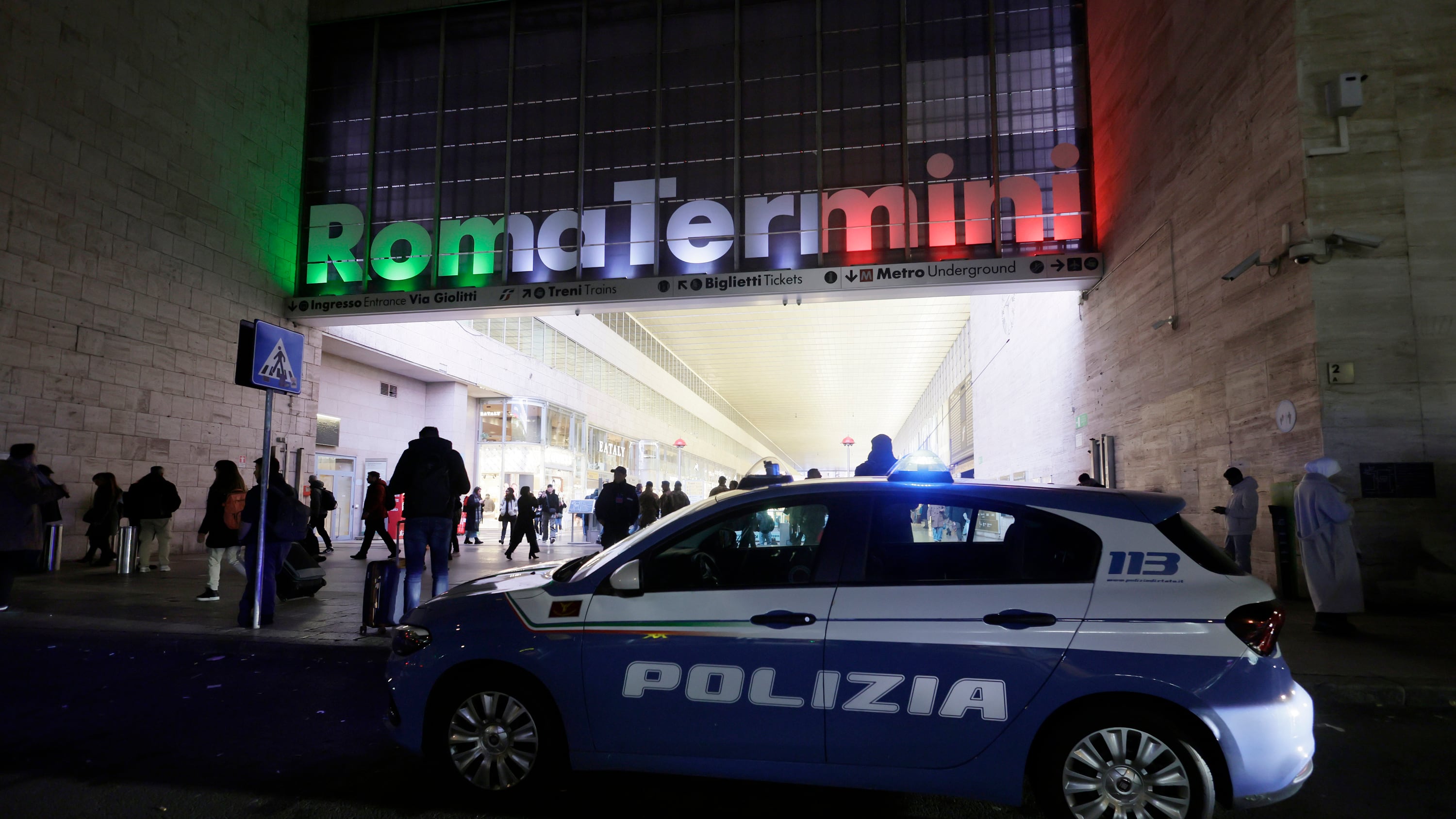 L'ombra della gang che terrorizza Roma dietro l'aggressione alla stazione Termini