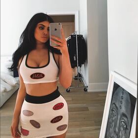 Bellezze vip: spopola il reggiseno sportivo 19
