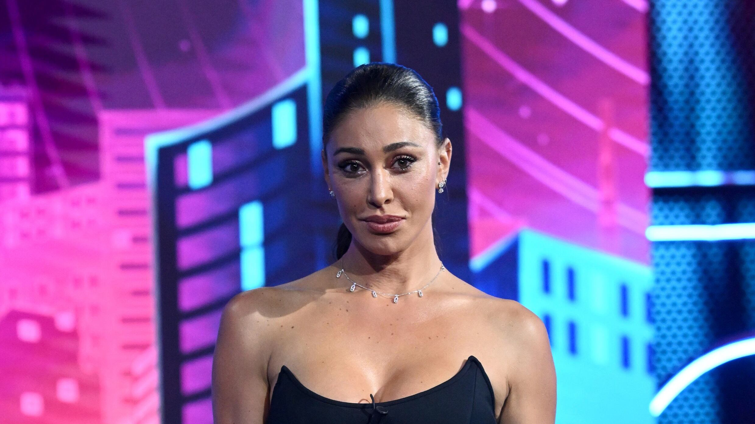 "Ancora innamorata di Stefano De Martino". L'indiscrezione su Belen Rodriguez