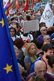 Sinistra in piazza contro Salvini e Orban 4