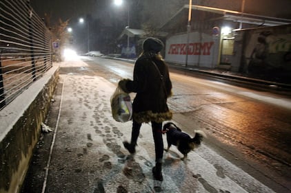 Maltempo, neve e gelo al Nord: disagi sulle strade 16