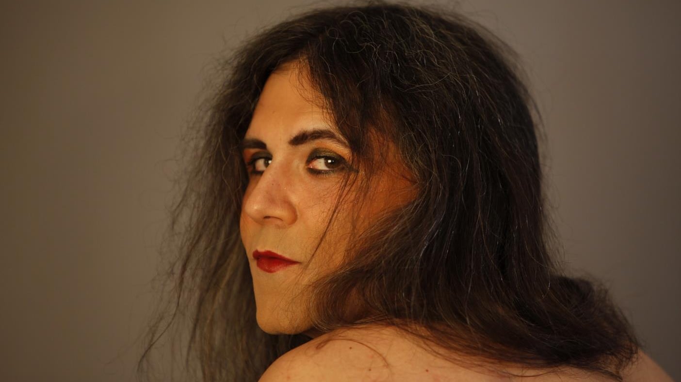 In classe con il rossetto: il primo professore trans