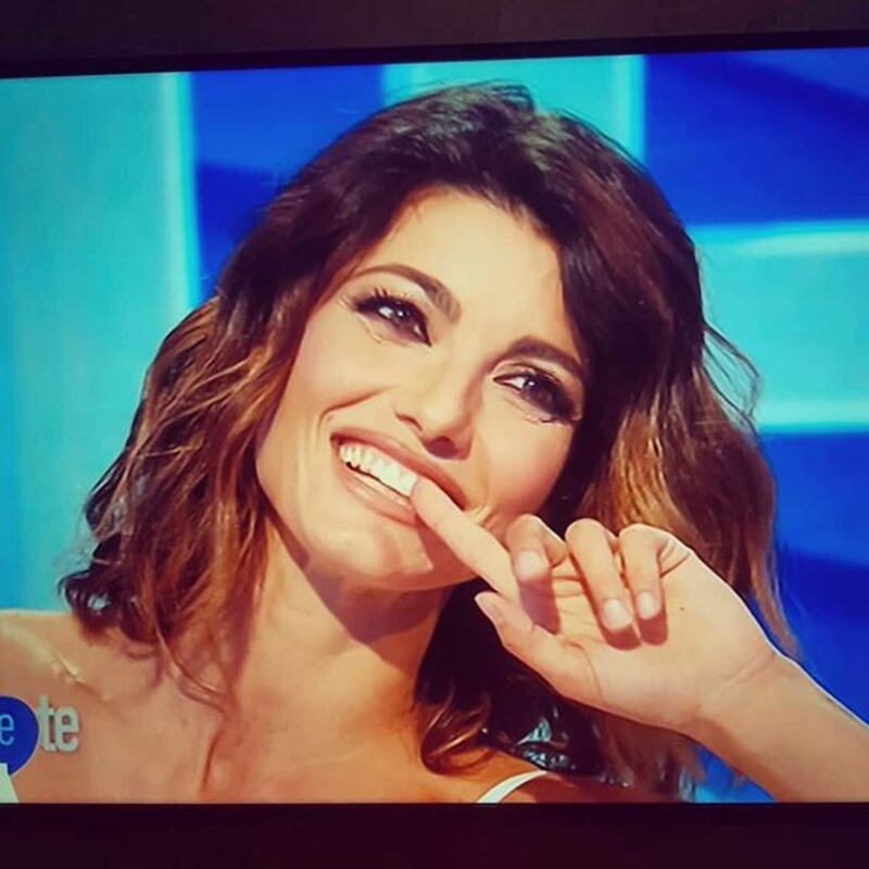 Samanta seducente su Instagram: gli scatti della ballerina 9