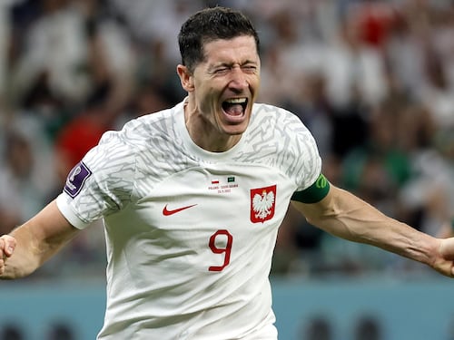 Milan, nel mirino un altro parametro zero di grande prestigio: dopo Modric Tare vira su Lewandowski