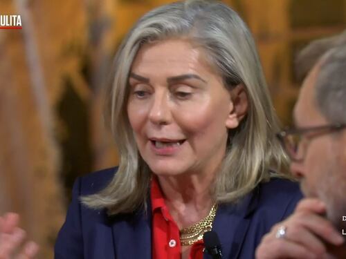 "Basta, me ne vado". Elena Basile sbotta in tv contro Formigli