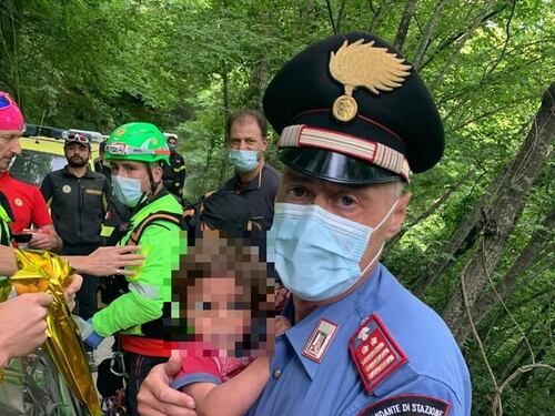 Parla la mamma di Nicola: "Non volevo essere sfruttata"