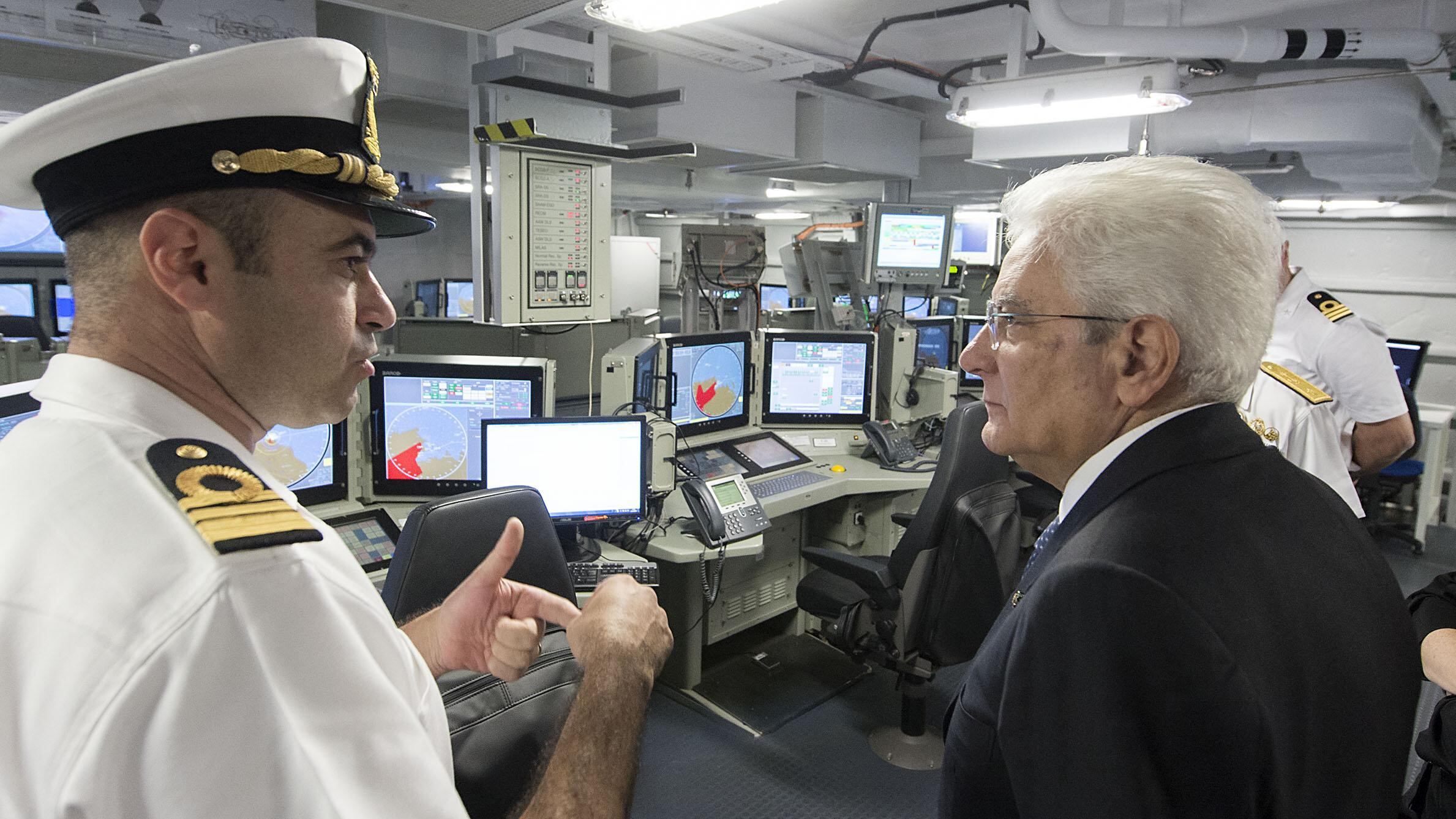 Mattarella ai due marò: "L'Italia vi sostiene sempre"