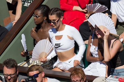 Bella Hadid al Roland Garros in versione "Basic Instinct" 17