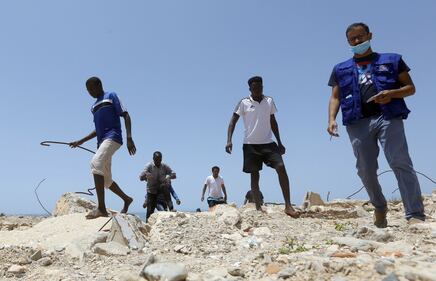 Naufragio in Libia: 100 dispersi. Tra le vittime bambini 7