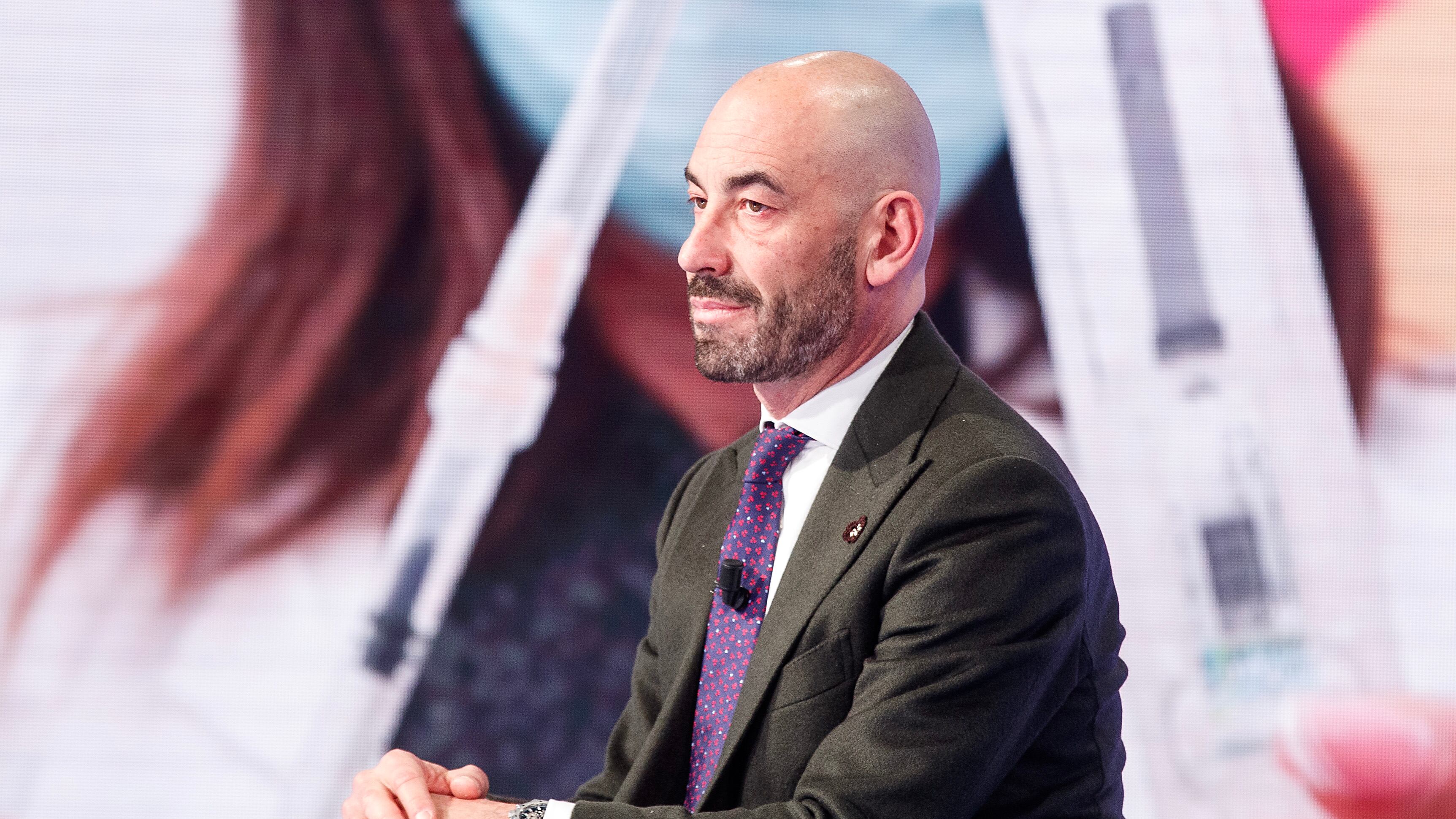Matteo Bassetti derubato a Milano, lo sfogo sui social: "Complimenti a chi la gestisce..."