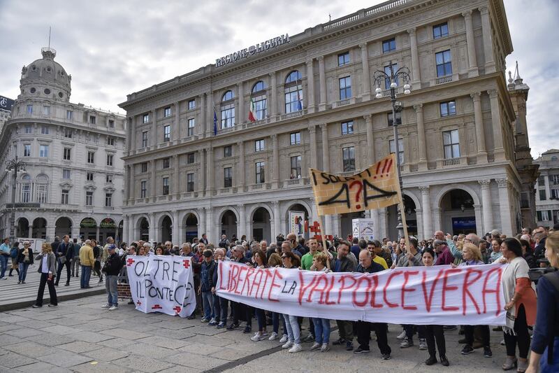 Genova, la protesta contro il governo 1