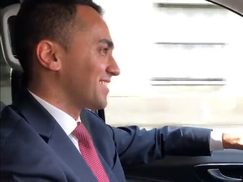 La svolta di Di Maio: "L'Unione europea è la nostra casa"