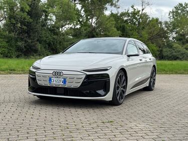 Audi S6 e-tron: guarda la gallery della super SW elettrica da oltre 500 CV 3