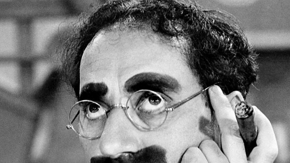 Nei "Letti" scomodi di Groucho Marx c'è posto per tutti