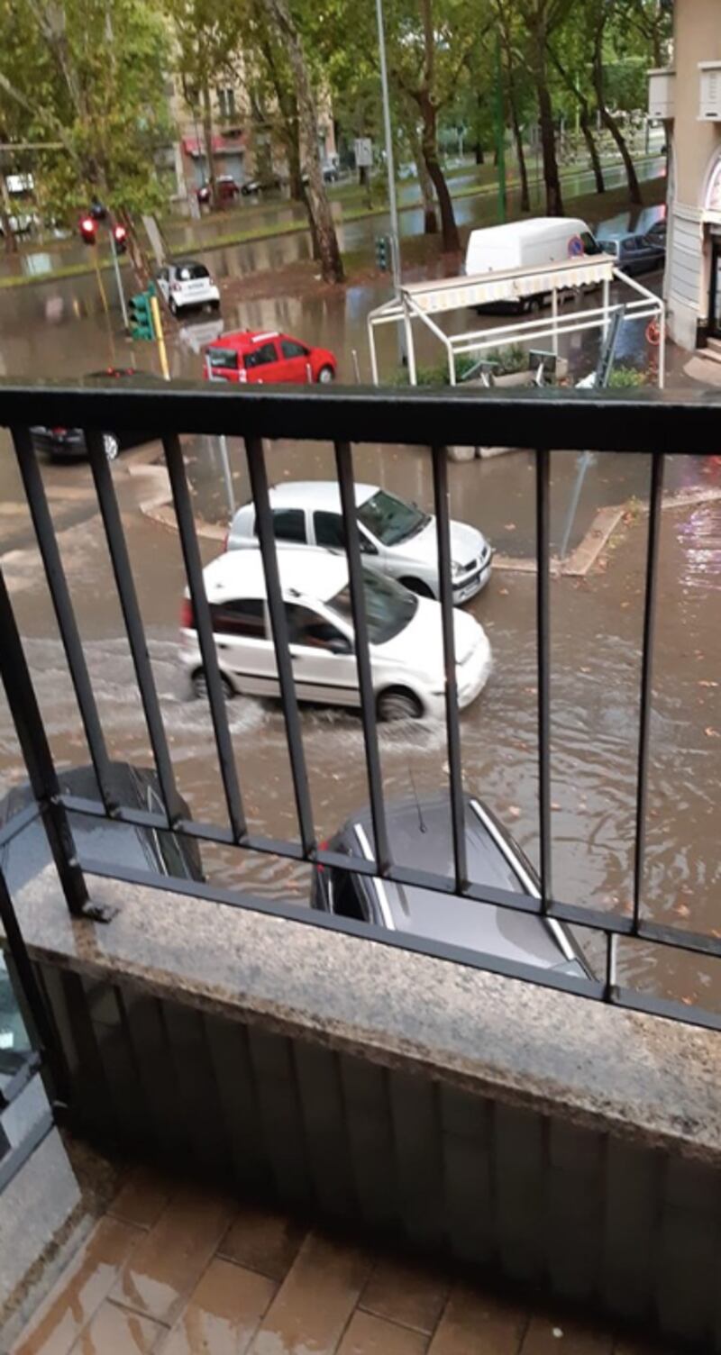 Milano, straripa il fiume Seveso 3