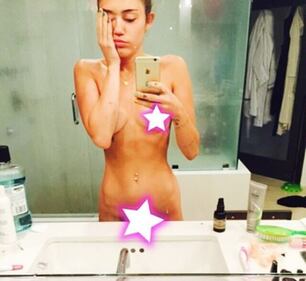 #NationalSendANudeDay, tra battute e selfie famosi 5