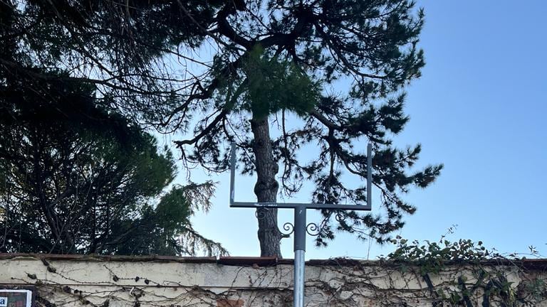 Firenze, scomparsa la targa di largo Martiri delle Foibe