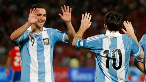 Napoli: pressing Barca per Huguain, via solo per 70 milioni