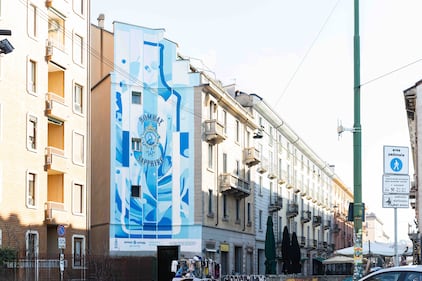 Gli street art più famosi reinterpretano il "blu" Bombay Sapphire 4
