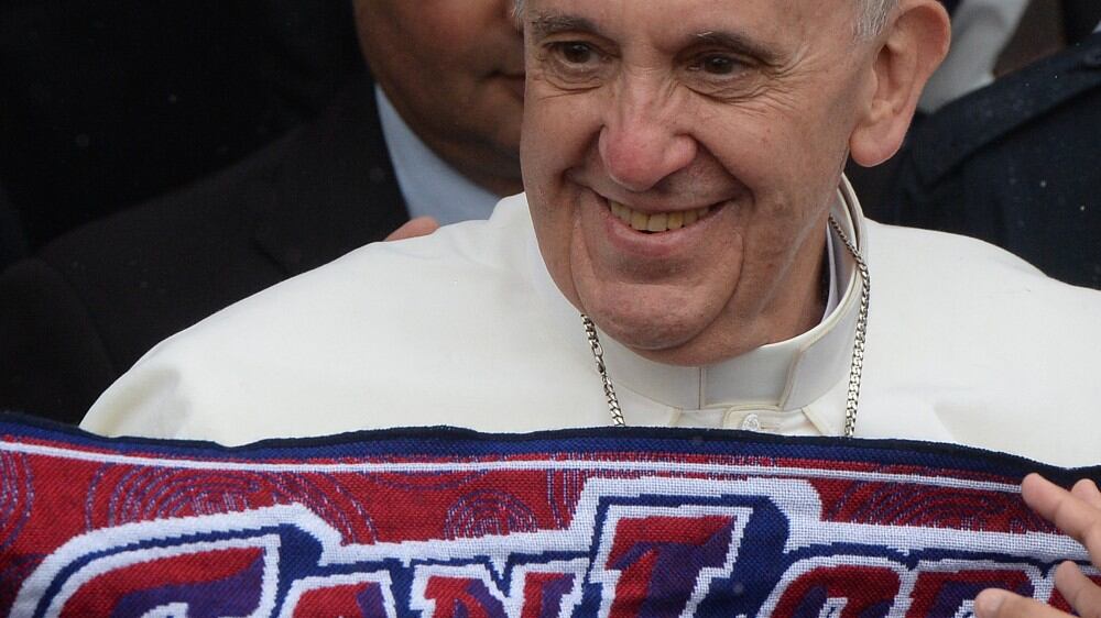 Papa Francesco: "Gli ultrà sono mercenari"