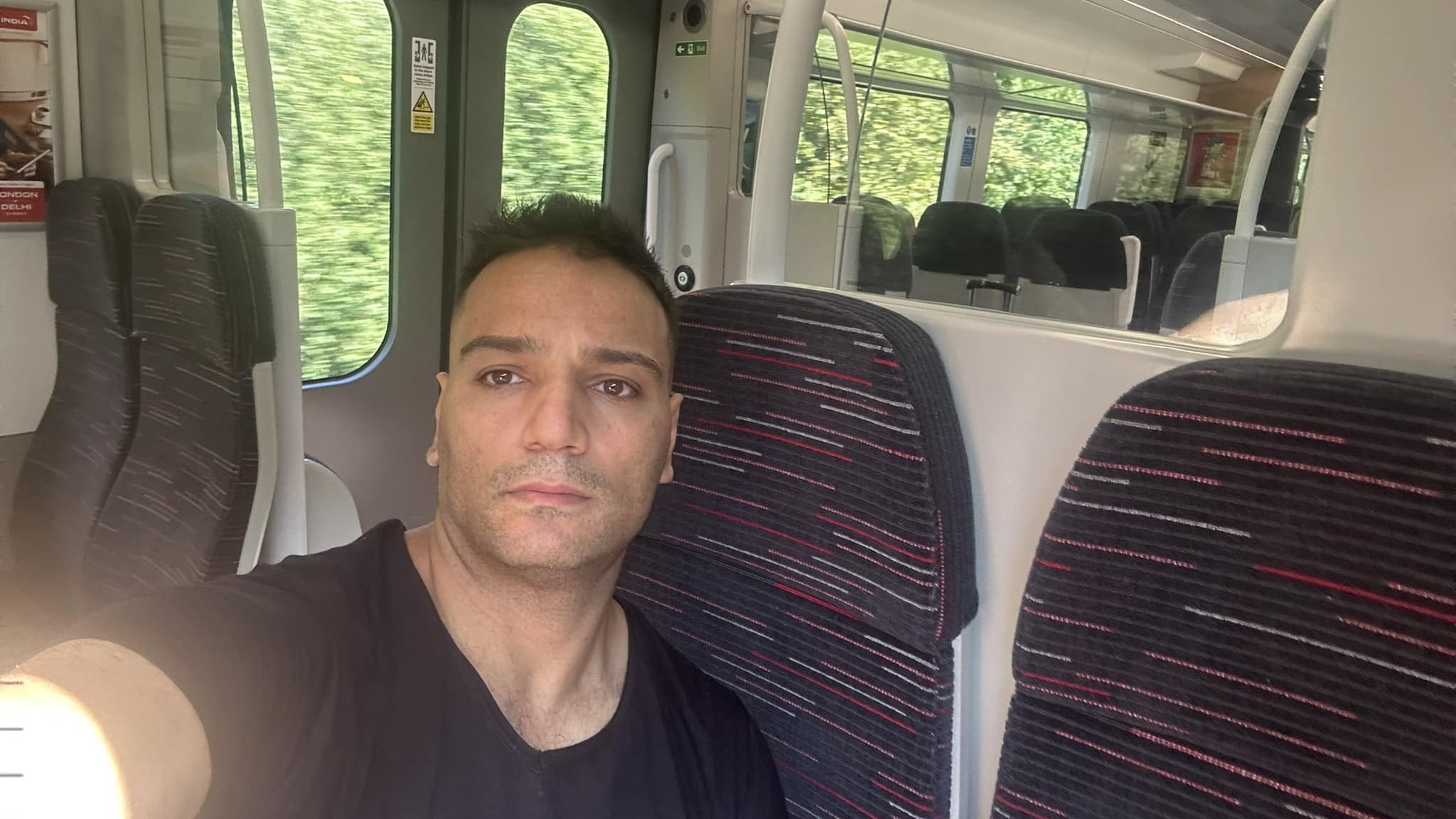 "È in condizioni disumane". Arrestato l'attore porno italiano Elanain Sharif in Egitto