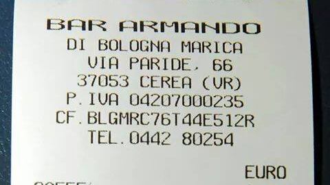 Veneto, l'immagine del Duce compare sullo scontrino del bar