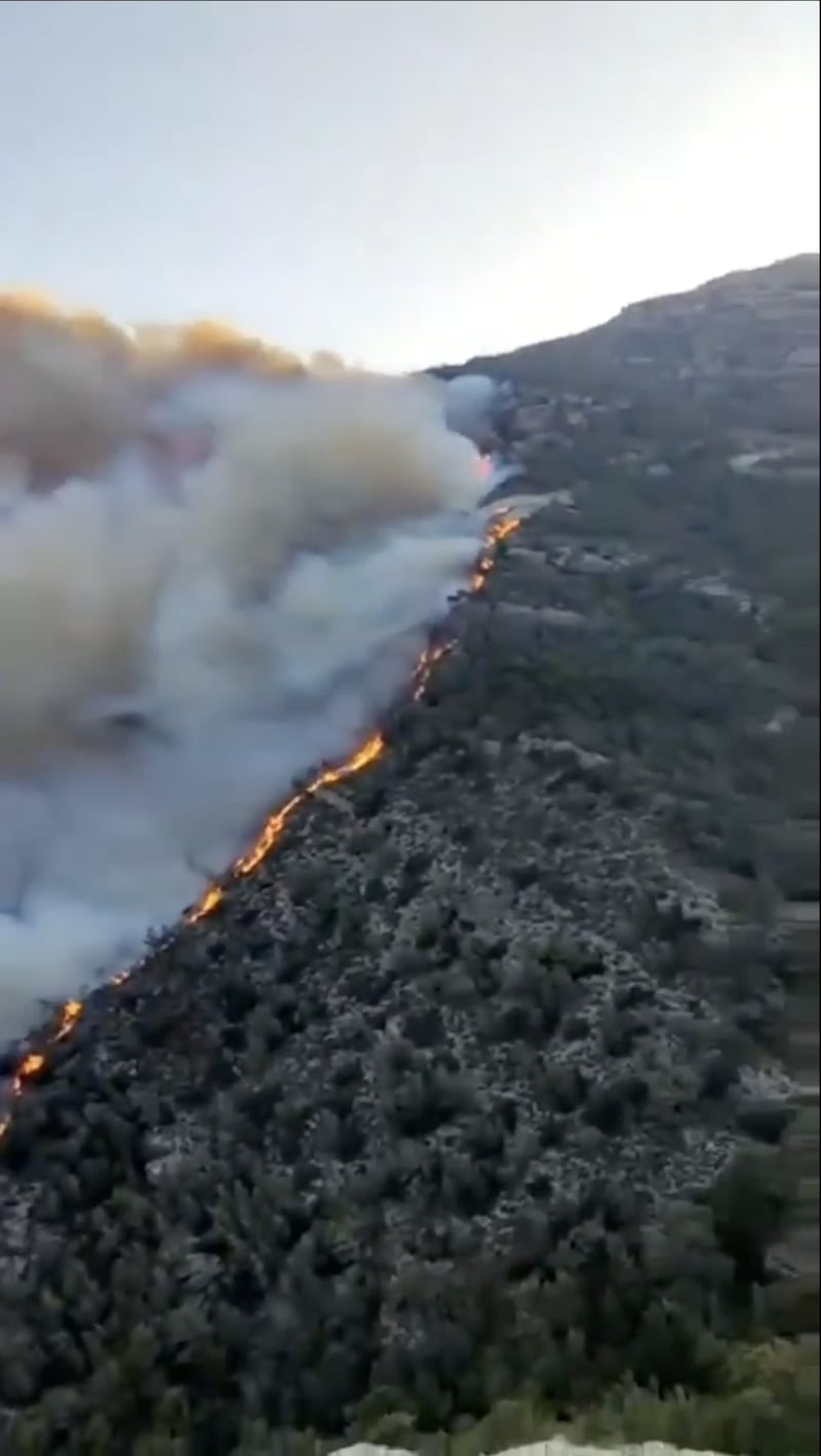 Il fuoco devasta Creta 4