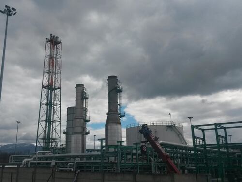 Eni annuncia la cassa integrazione e stop ai contratti dei fornitori