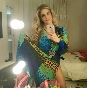 Francesca Cipriani, reggiseno mozzafiato su Instagram 5