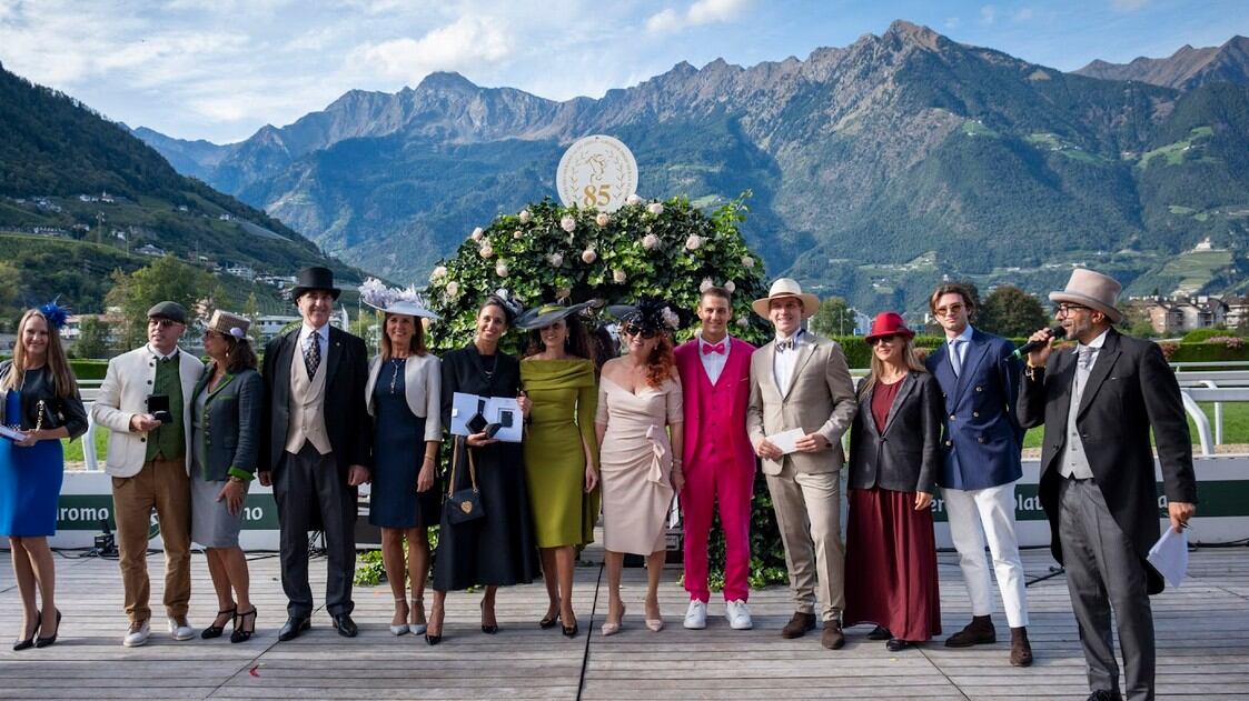 Ascot si trasferisce a "Merano" tra cavalli e cappelli