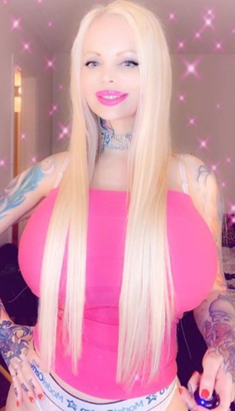 Sabrina Sabrok, le immagini più hot 3