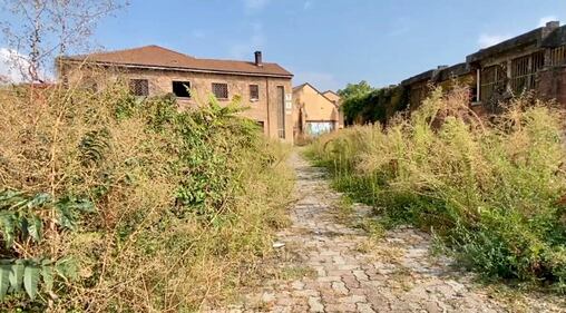 Milano, degrado in via Sbodio 8