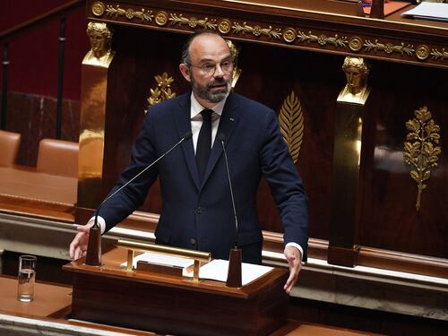 Sì a negozi, no a scuole: in Francia la fase 2 al via dall'11 maggio