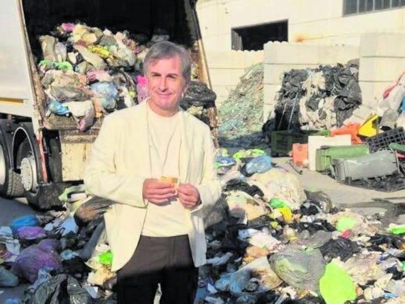 Getta il biglietto da un milione: ritrovato fra 6 tonnellate di rifiuti