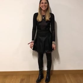 Lady Caldara incanta sui social: le foto della fidanzata del difensore del Milan 7