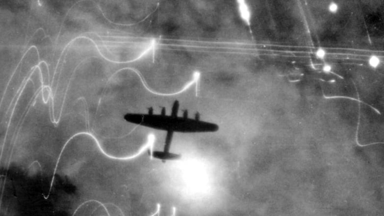 Un salto "senza paracadute" per sopravvivere alla guerra