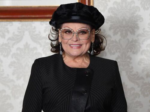 Addio ad Angela Luce, l’ultima grande voce di Napoli: sessant’anni tra cinema, teatro e canzoni