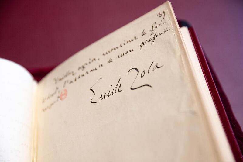 Il manoscritto originale del "J'accuse...!" di Zola a Dreyfus 2