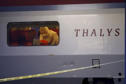 Attacco al treno in Francia: l'arresto del terrorista 6