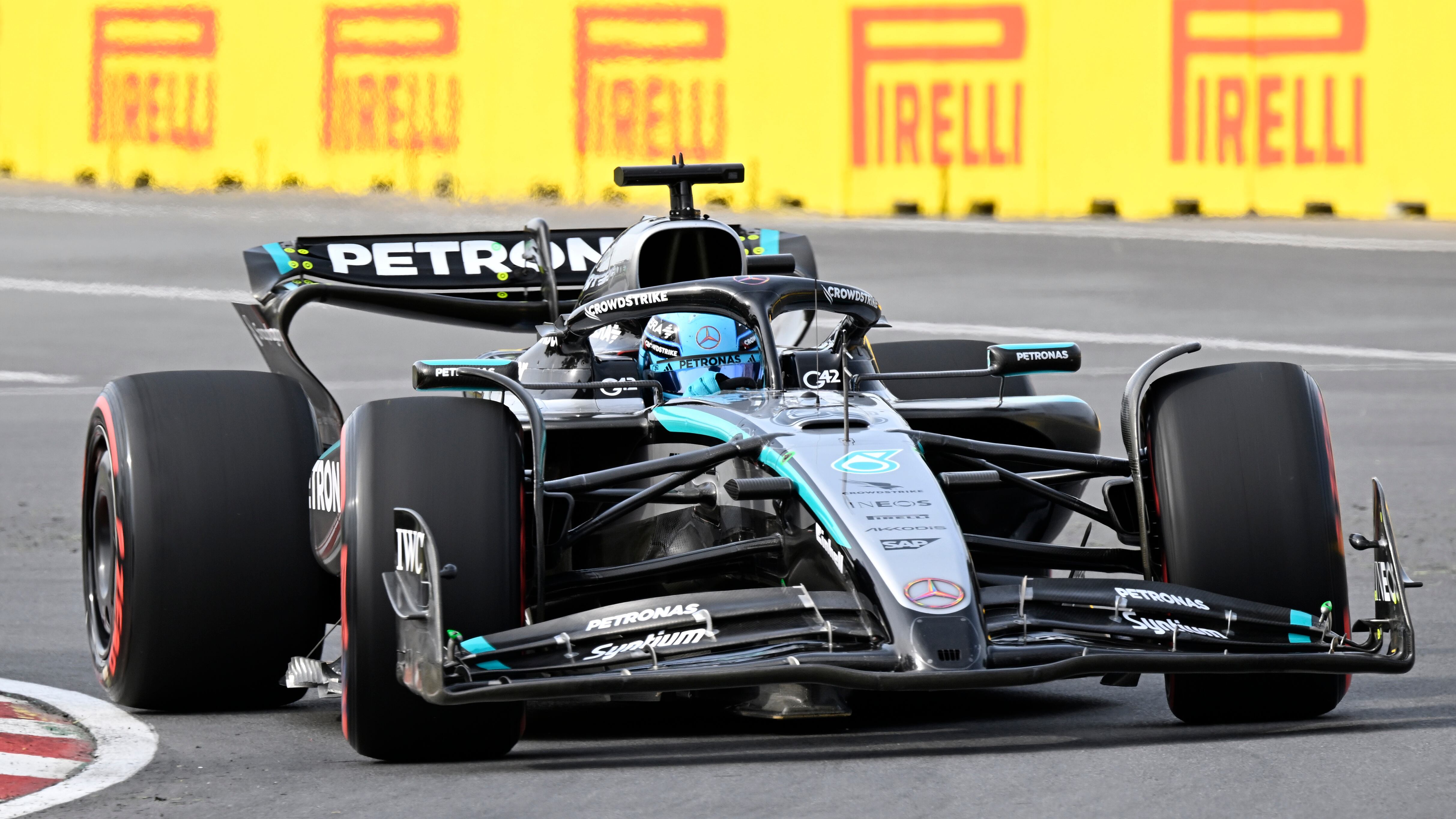 Pole di Russell. Beffati sia Verstappen che Piastri