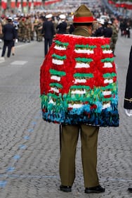 Parigi, parata per la festa del 14 luglio 9