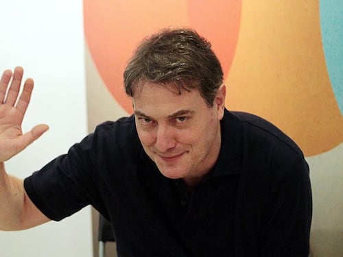 Corrado Guzzanti truffato dall'ex manager: "Il trauma emotivo più forte di quello economico"