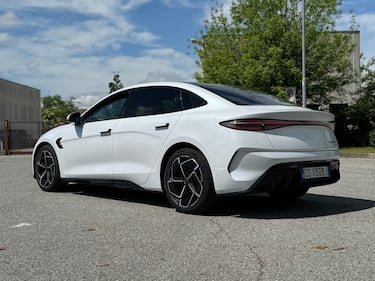 BYD Seal: guarda la gallery della nuova berlina elettrica da 530 CV 11