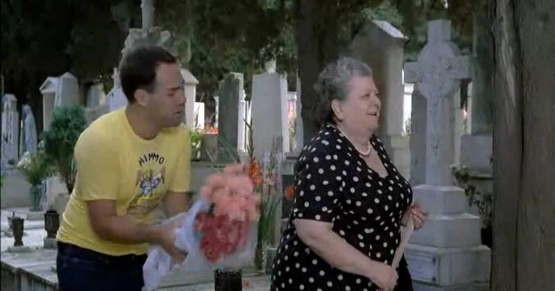 Verdone e Sora Lella in una scena del film 