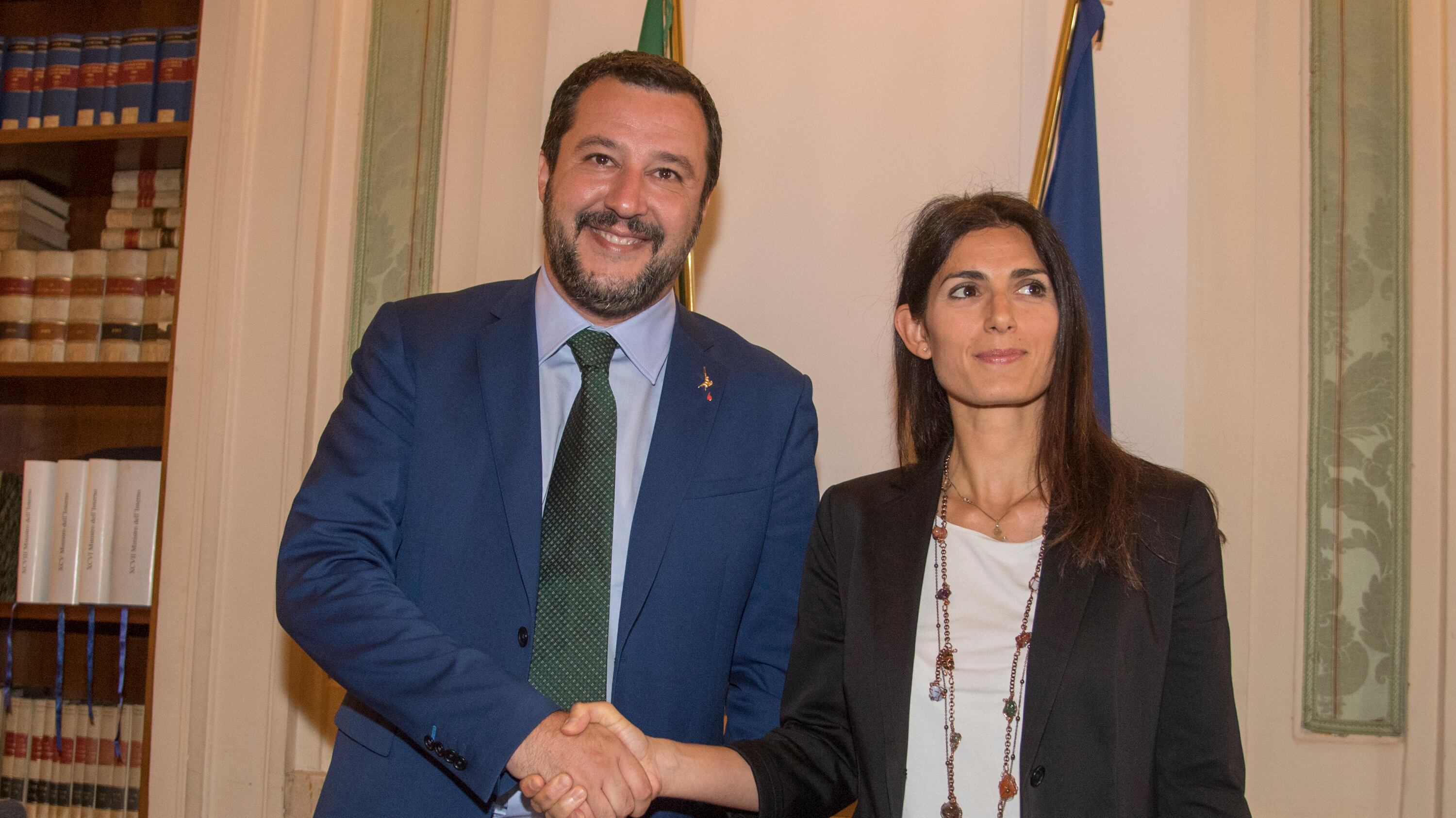 Sui rom è sintonia con la Raggi: "La Corte europea non ci ferma"
