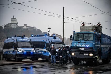 corteo Torino Askatasuna