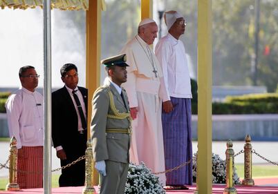 Il viaggio del Papa in Myanmar 20