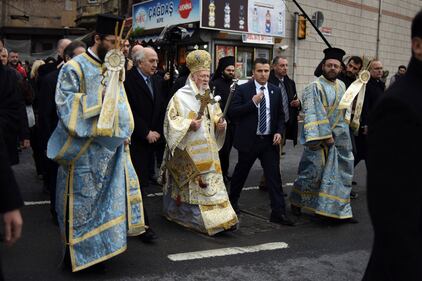 Così le chiese ortodosse celebrano l'Epifania a Istanbul 11
