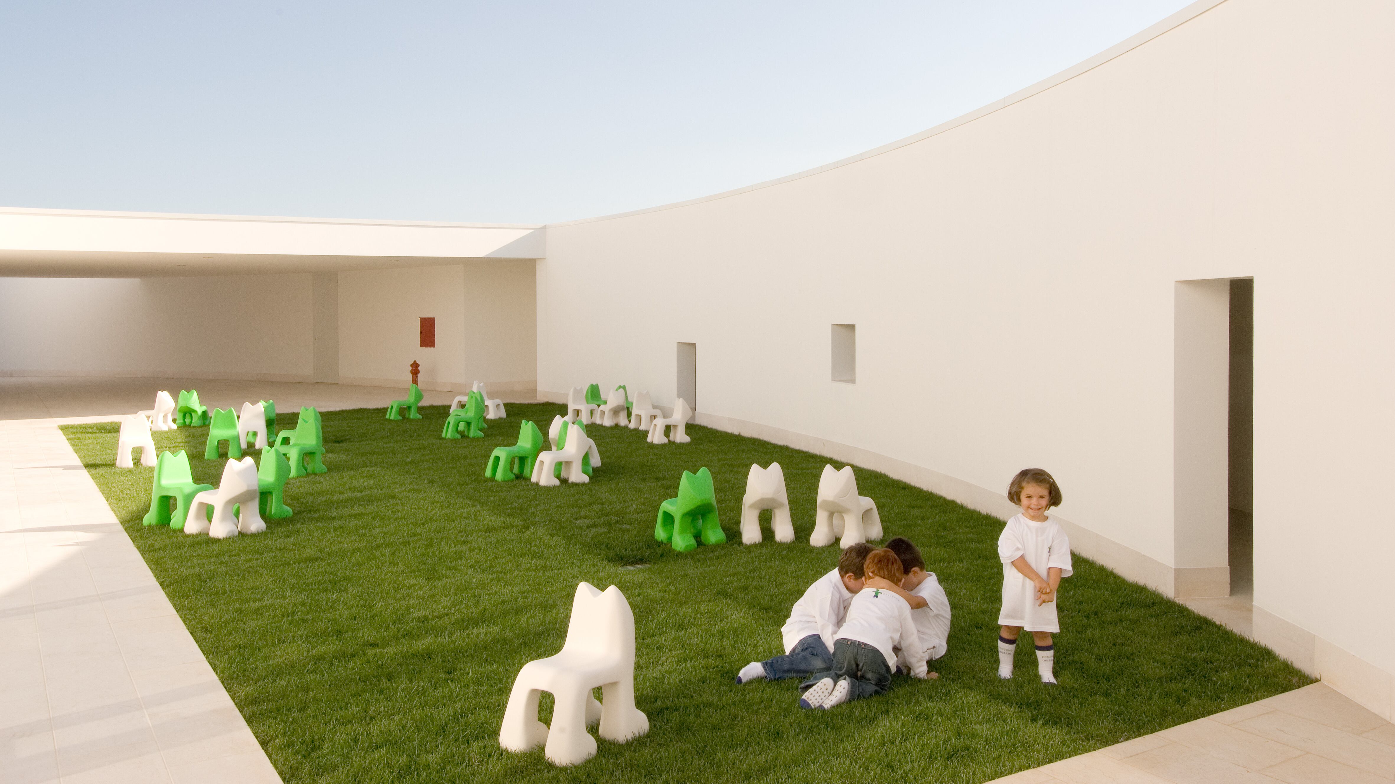 Quei giochi e arredi disegnati per i bambini