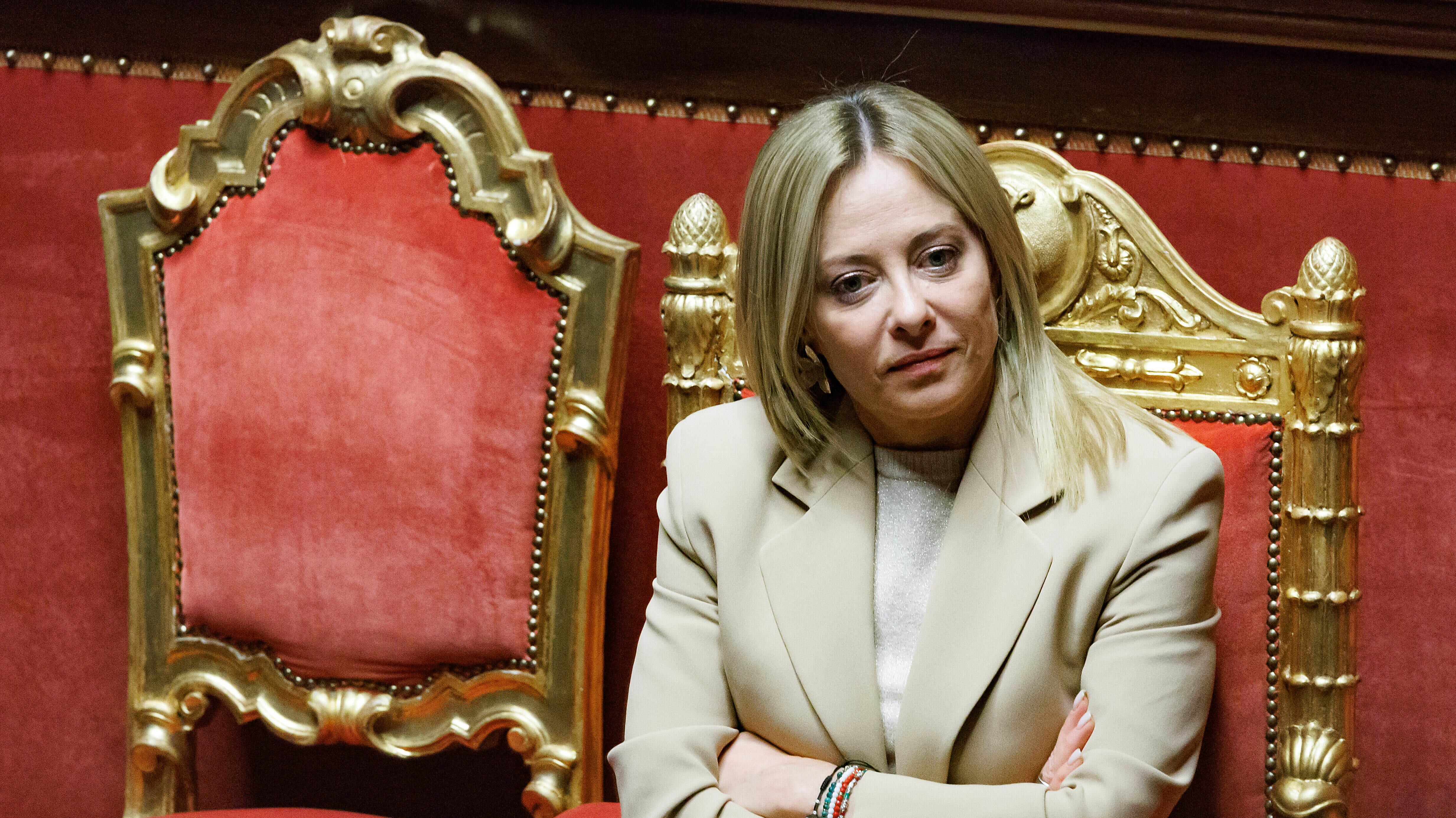 La mossa a sorpresa della Meloni, pubblica la sua dichiarazione dei redditi: ecco tutte le cifre